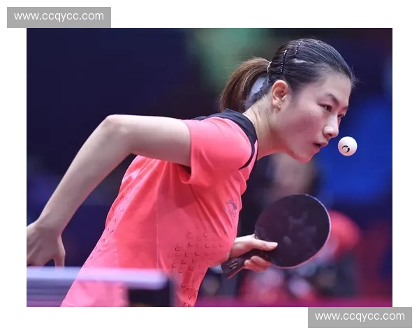 丁宁勇夺世界杯冠军展现乒乓球巅峰实力成就历史性辉煌